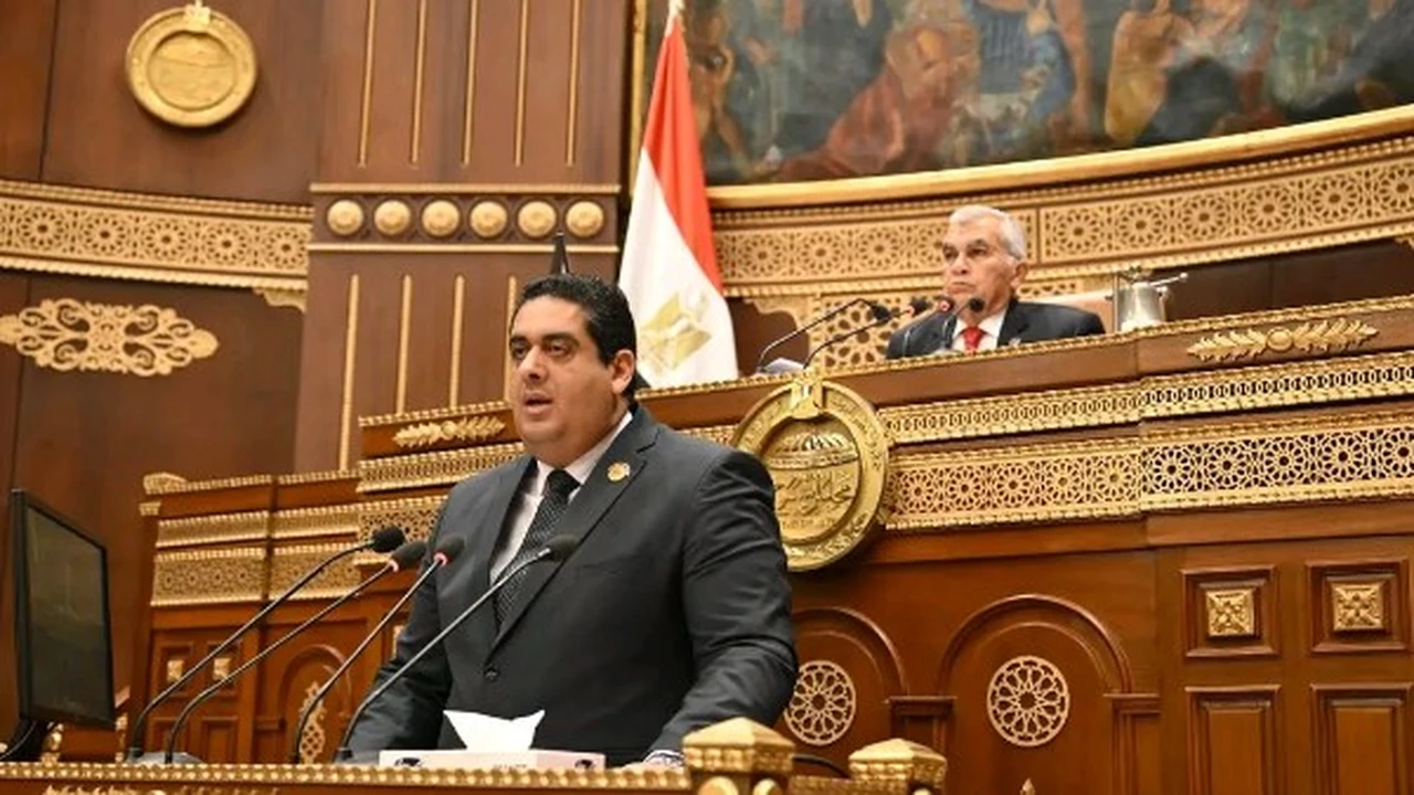 تحرك برلماني.. مقترح تشريعي جديد ينظم ضوابط استخدام الأطفال للهواتف المحمولة في مصر